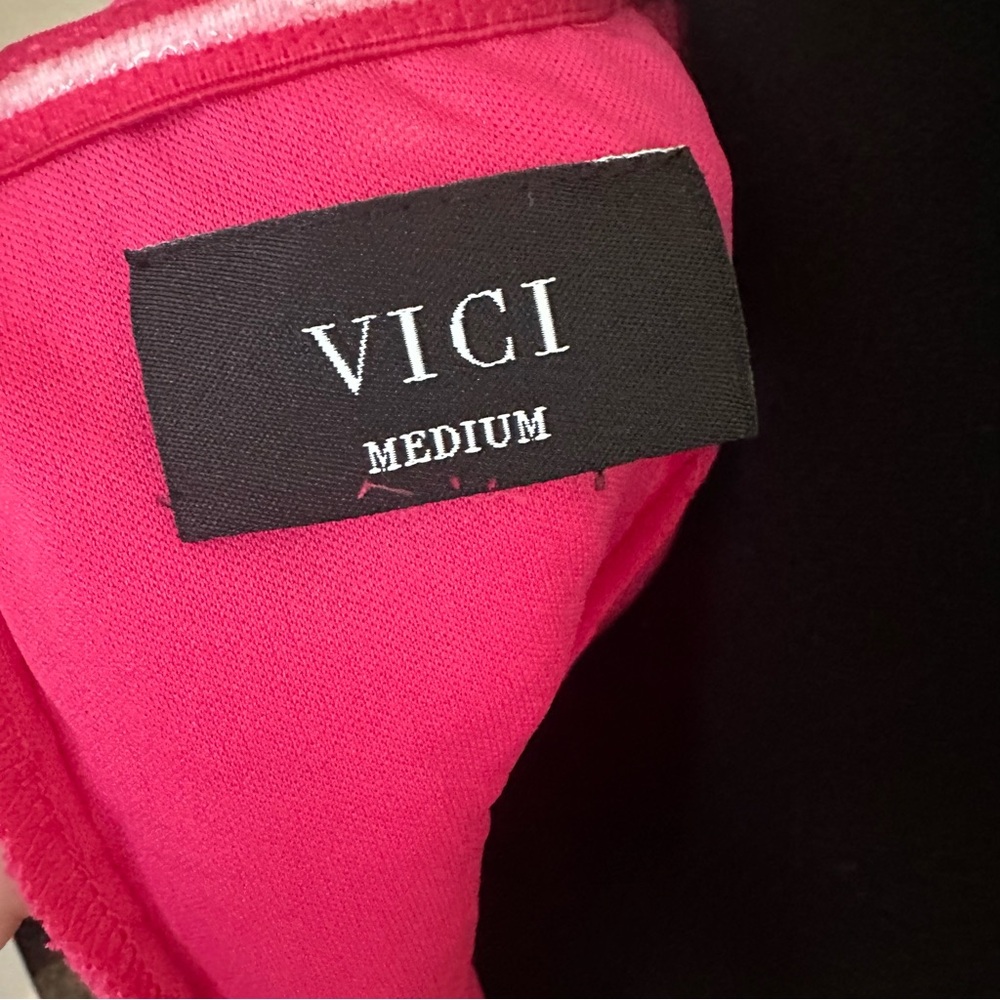 Vici Medium Madelyn Embroidered Floral Strapless Pink Mini Dress - Picture 4 of 6